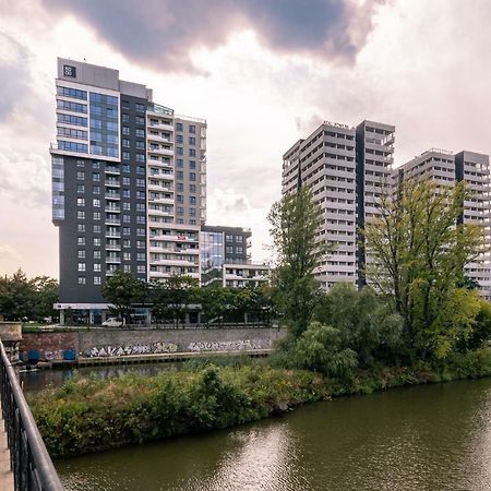 Apartament Odratower Вроцлав Екстериор снимка