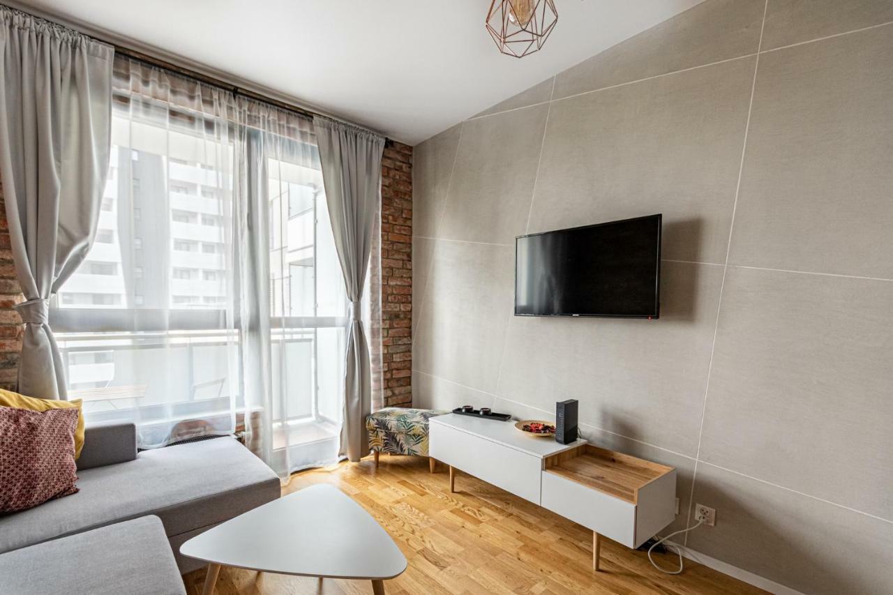 Apartament Odratower Вроцлав Екстериор снимка